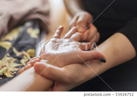 Hand Massage Hand Massage 53916752