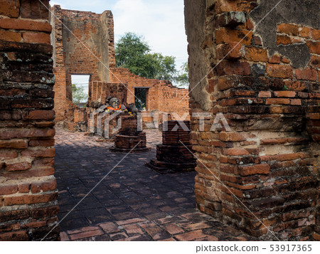 Wat Worachet, old temple in Ayutthaya, Thailand Wat Worachet, old temple in Ayutthaya, Thailand 53917365
