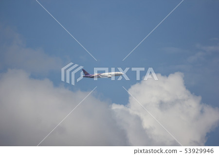 Boeing 777-200 of Thai airway. 53929946