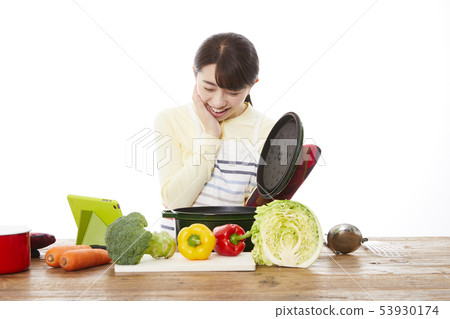 家庭主婦做飯 53930174