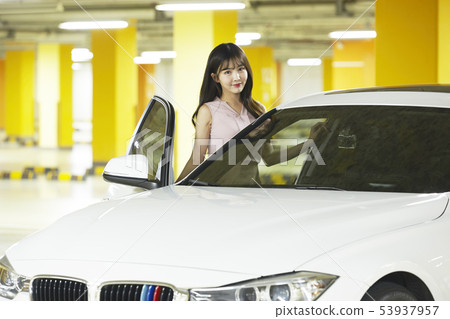 Car, parking lot, underground parking lot, business woman Car, parking lot, underground parking lot, business woman 53937957