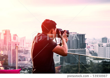 photographer man 53938987