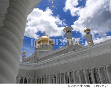 Sultan Omar Ali Saifedin Mosque and Blue Sky Brunei 53939476