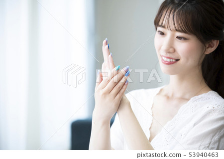 Beauty image 53940463