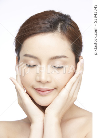 Women beauty Women beauty 53943345