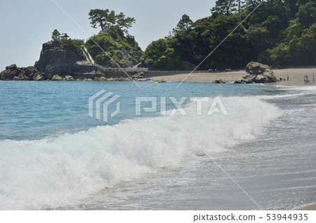 Katsurahama 53944935