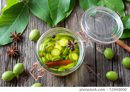 Preparation of homemade nut liqueur from walnuts Preparation of homemade nut liqueur from walnuts 53949000