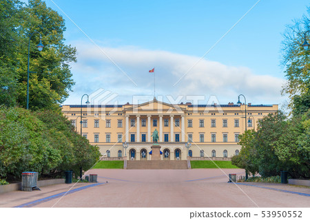 The Royal Palace at Oslo, Norway.   53950552