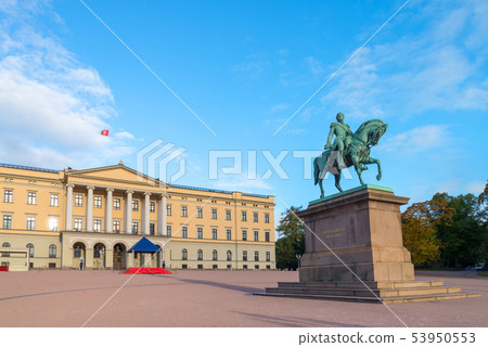 The Royal Palace at Oslo, Norway.   53950553