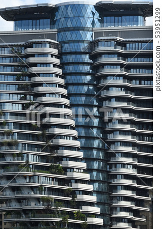 Taipei Xinyi District 53951299