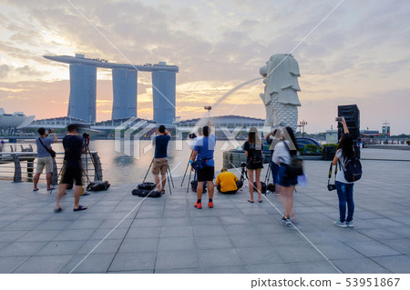 Marina Bay, a popular place for tourists visiting Marina Bay, a popular place for tourists visiting 53951867