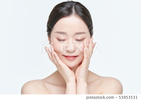 Women beauty Women beauty 53953531