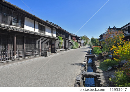 Unno inn 53953947
