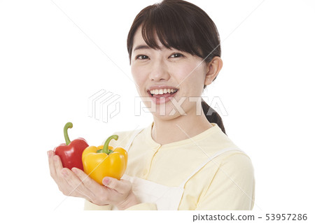 Housewife Housewife 53957286