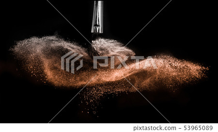 powder splash and brush for makeup artist 53965089