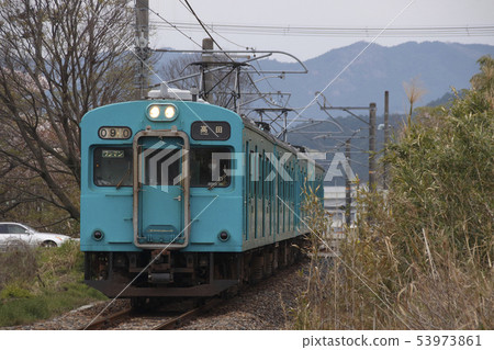 Wakayama線和Sakurai線的105系列列車 53973861