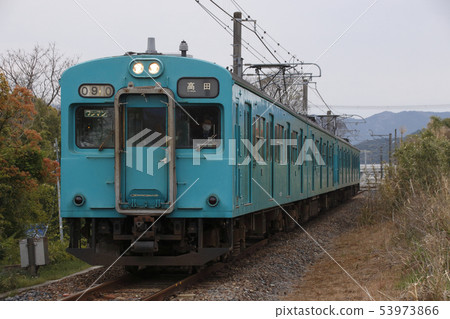 Wakayama線和Sakurai線的105系列列車 Wakayama線和Sakurai線的105系列列車 53973866