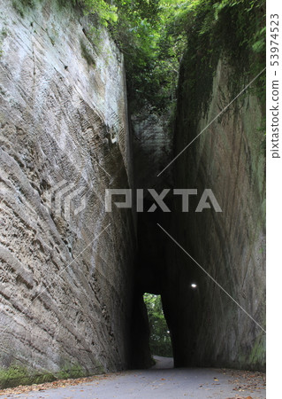 Passage tunnel of Daisaka Osaka (Old Shiroyama Pass Road) 53974523