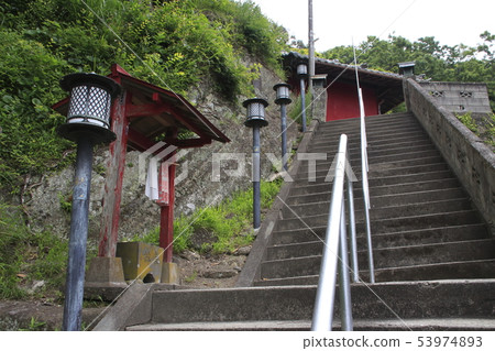 At Tonsaka Saka Daishi (Osaka / Stairs) 53974893