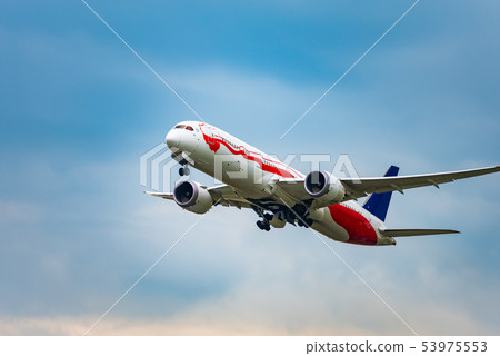 Airliner takeoff Airliner takeoff 53975553