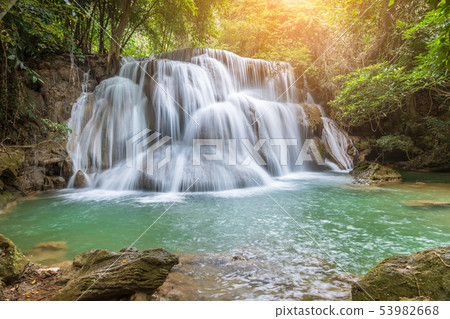 Huai Mae Khamin Waterfall tier 3, Khuean 53982668