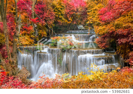 Huai Mae Khamin Waterfall tier 4, Khuean 53982681