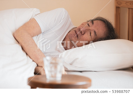 高級床健康狀況不佳 53988707