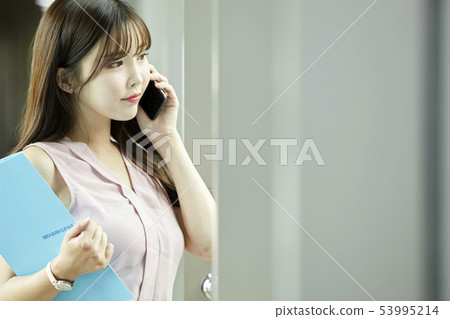 Company, office, office, building, corridor, office worker, business woman 53995214
