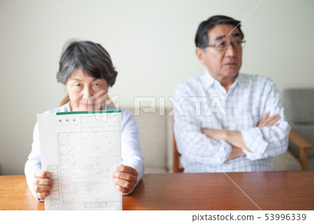 Mature divorce image Mature divorce image 53996339