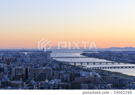 Osaka, urban scenery, evening scenery of Kamogawa 54001298