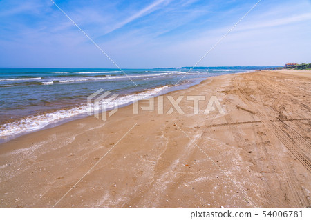 (Ishikawa Prefecture) Senrihama Nagisa Driveway 54006781