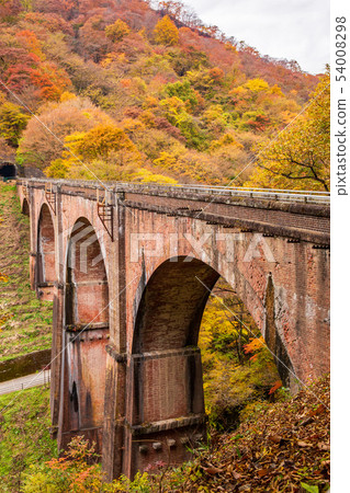 秋天的臼井關：臼井3號紅葉橋（梅甘娜橋） 54008298