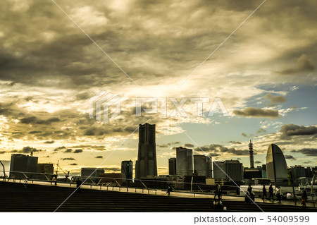 Yokohama, Minato Mirai cityscape silhouette 54009599
