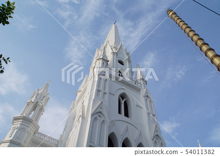 Santhome Cathedral in Chennai, India (Sao Tome Cathedral) 54011382