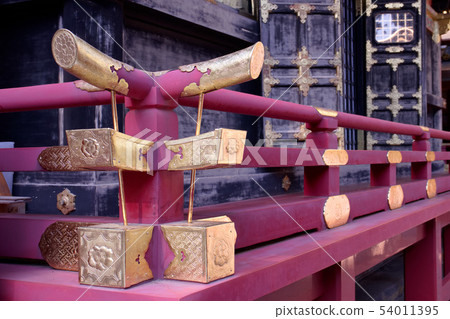 Decorative brackets for the Toshogu Shrine in Nikko Decorative brackets for the Toshogu Shrine in Nikko 54011395