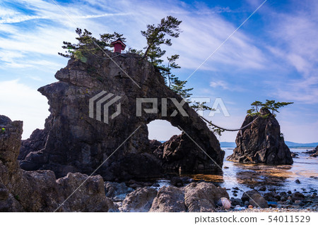 (Ishikawa Pref.) Noto peninsula Equipment rock (Hatagoi) 54011529