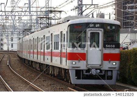 Direct to Hanshin Main Line: Sanyo Electric Railway 5000 Series (Direct Express) 54012820