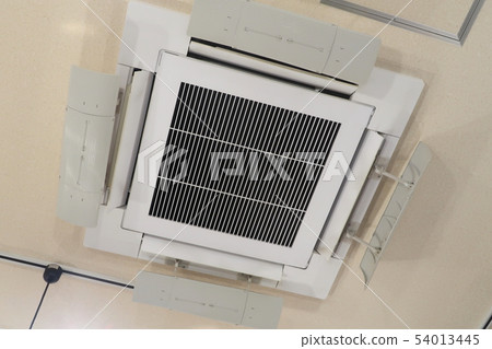 Ceiling-embedded cassette type air conditioner with wind direction adjustment version Ceiling-embedded cassette type air conditioner with wind direction adjustment version 54013445