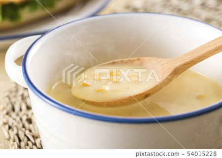 稍微蒸，奶油玉米奶油湯 54015228