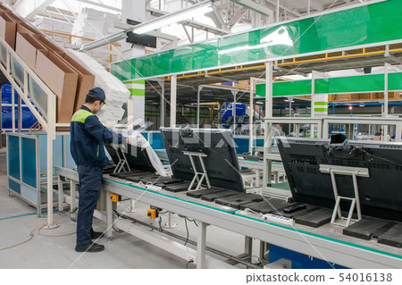 line conveyor assembly televisions 54016138