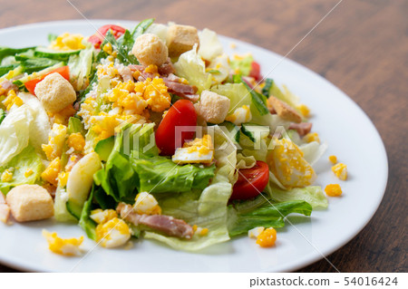 凱撒沙拉 54016424