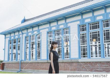 西式女人 54017567