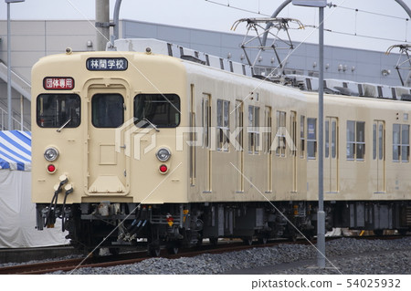 東武8000系列8111用於休息車輛 54025932
