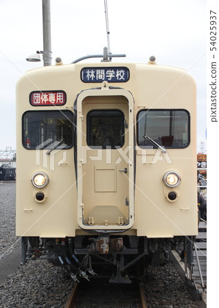 Tobu 8000 series 8111 formation used for rest vehicle Tobu 8000 series 8111 formation used for rest vehicle 54025937