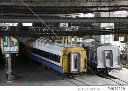 大宮綜合車輛中心正在檢查255系列列車 54026229
