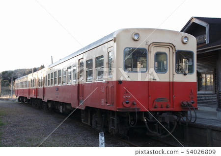 Kominato railway station Kiha stopped at Kazusa Nakano station 200 54026809