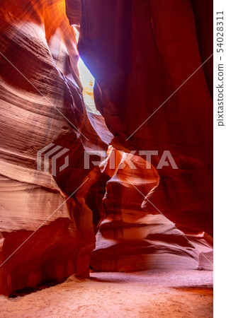Upper Antelope Canyon 54028311
