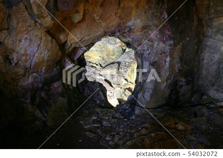 Silver mine trace of Ginzan hot spring 54032072