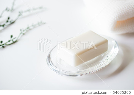 Soap and towels Soap and towels 54035200