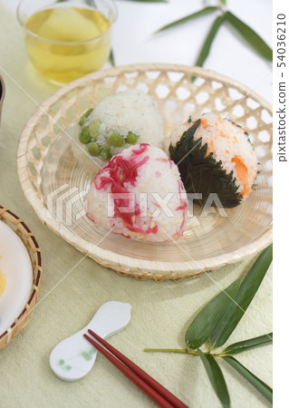 夏季米飯配三種配菜 54036210